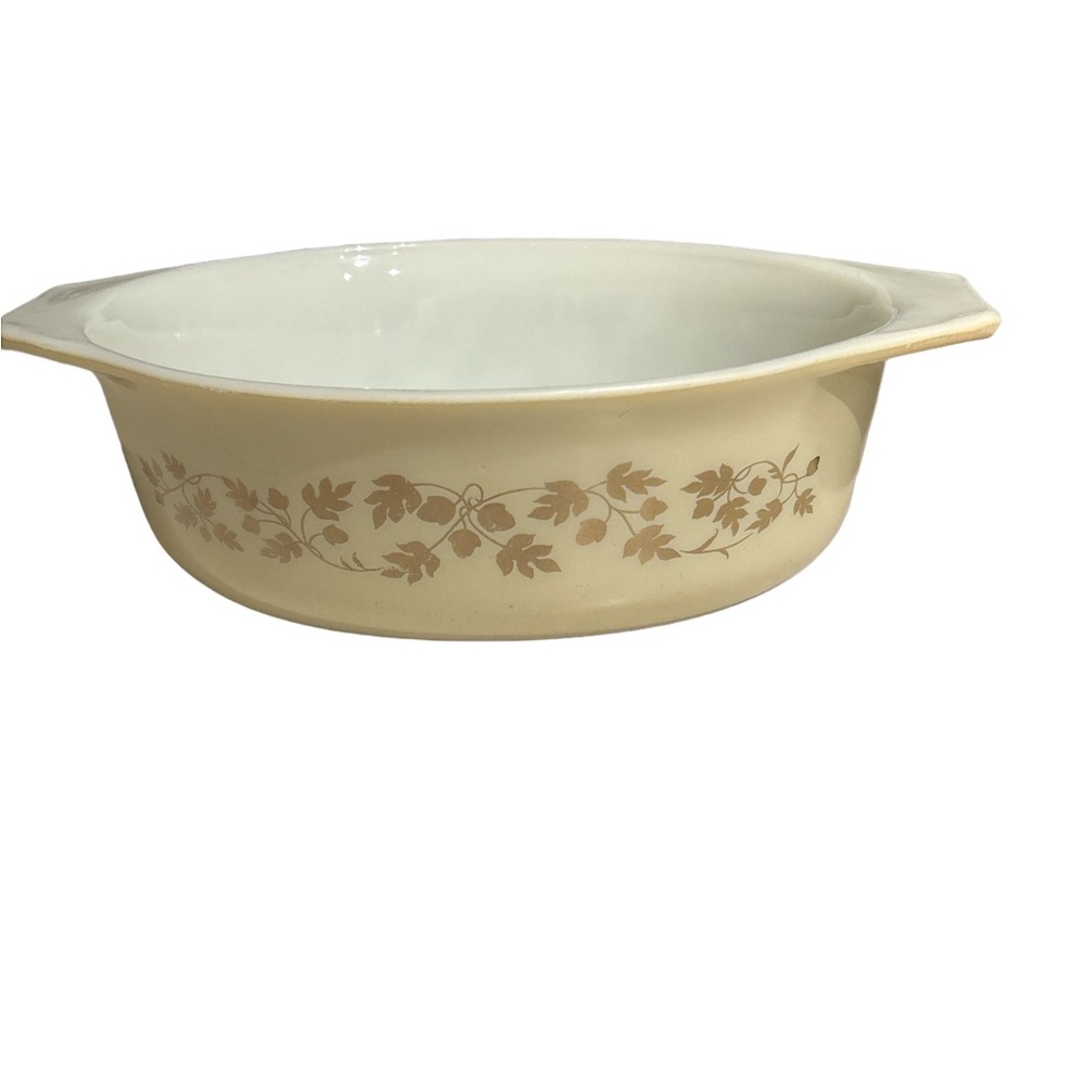 Vintage PYREX Golden Acorn / Leaf 1.5 QT Oval Casserole #043 No/Lid